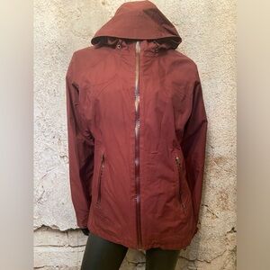 Columbia Maroon Lightweight Fall Jacket
